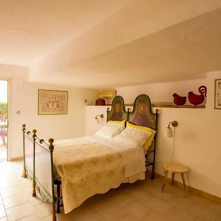Casa Pein Feriehus Carloforte (Isola di San Pietro)